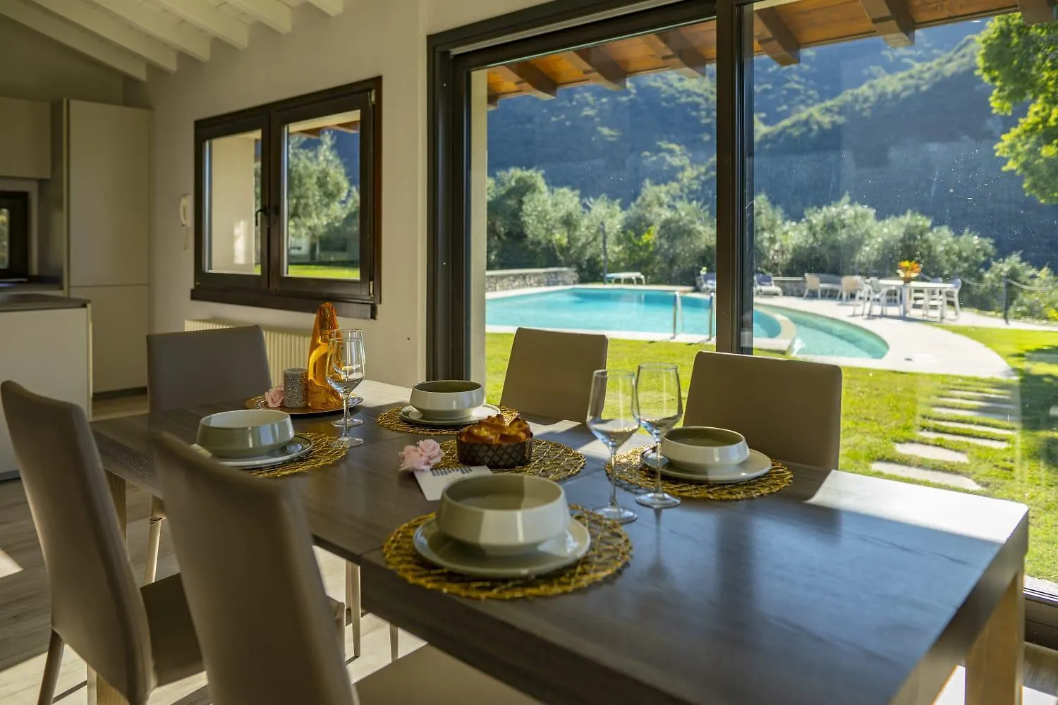Villa Anna Lake View Pilzone