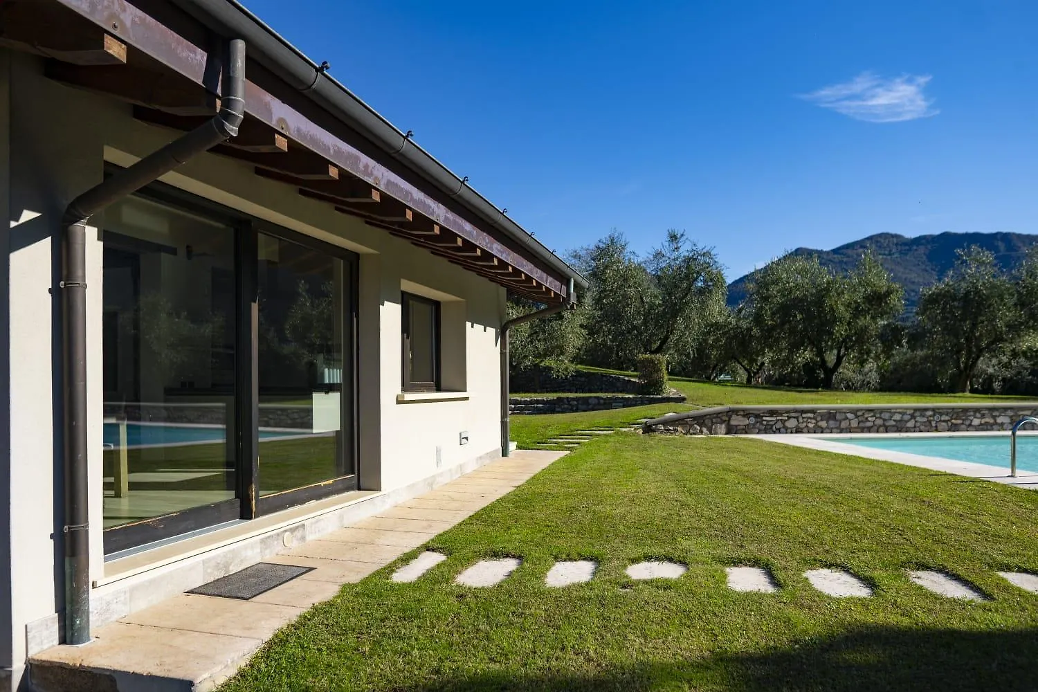 Villa Anna Lake View Pilzone