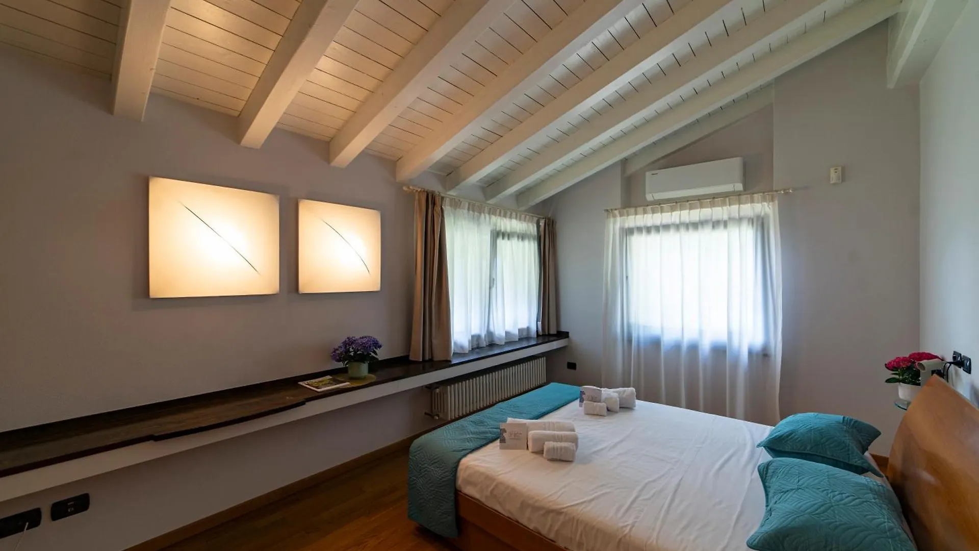 Villa Anna Lake View Pilzone Italië